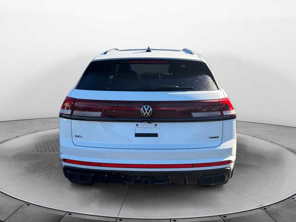 New 2026 Volkswagen Atlas Cross Sport SEL R-Line image 6