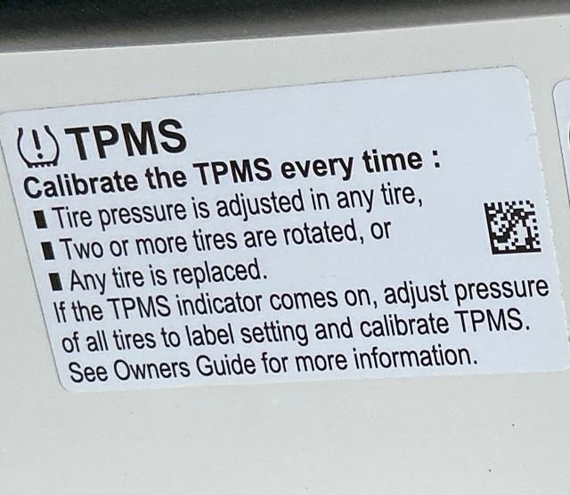 Used 2023 Honda CR-V EX image 29