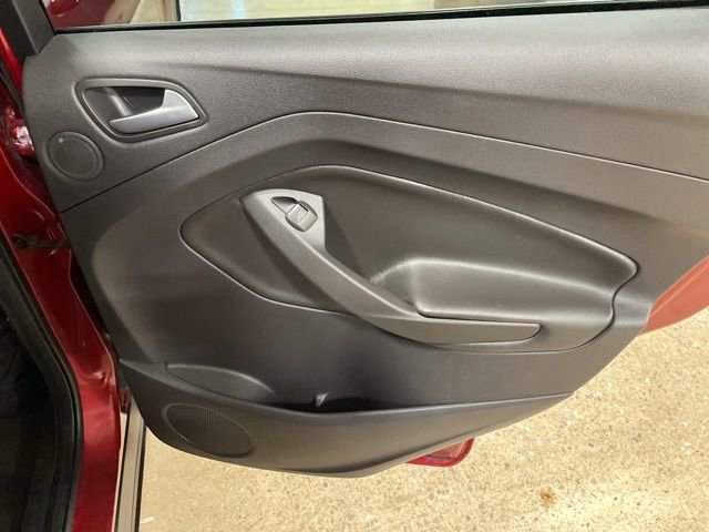 Used 2014 Ford Escape Titanium w/ Equipment Group 401A image 29