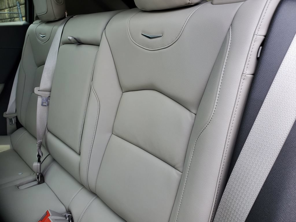 Used 2023 Cadillac XT4 Premium Luxury w/ Cold Weather Package AWD/4WD image 35