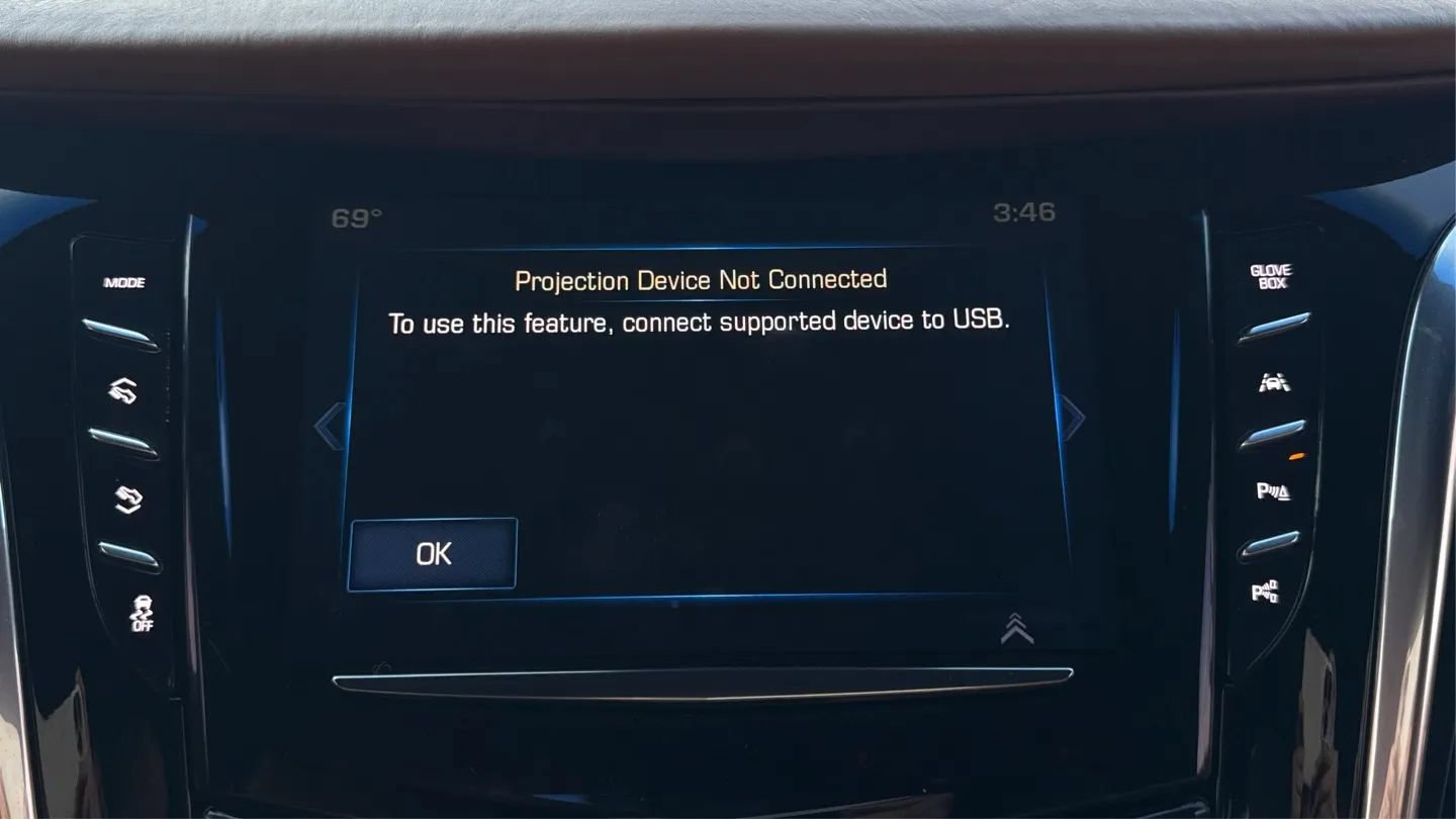 Used 2017 Cadillac Escalade Platinum RWD image 40