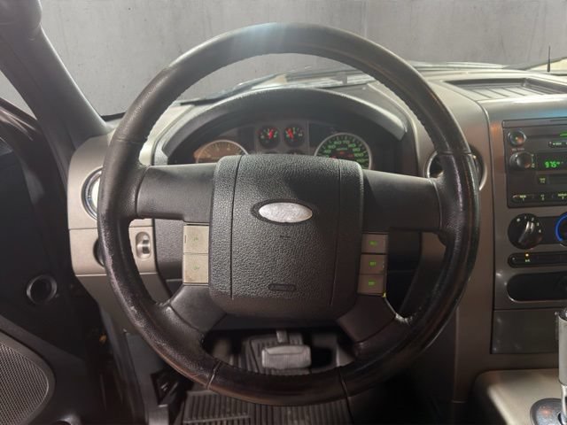 Used 2005 Ford F150 XLT AWD/4WD image 24