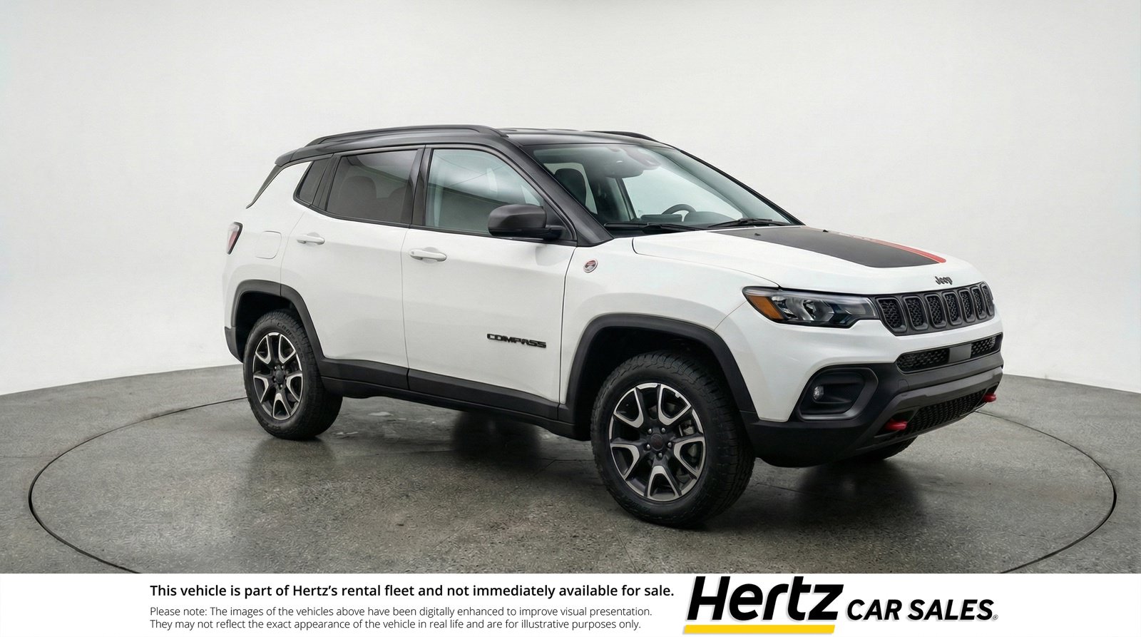 Used 2025 Jeep Compass Trailhawk AWD/4WD image 1
