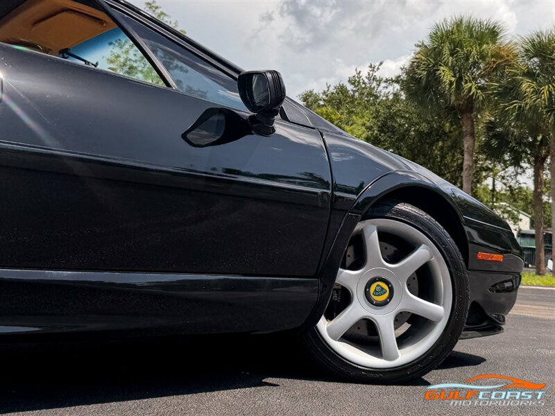 Used 2001 Lotus Esprit RWD image 49