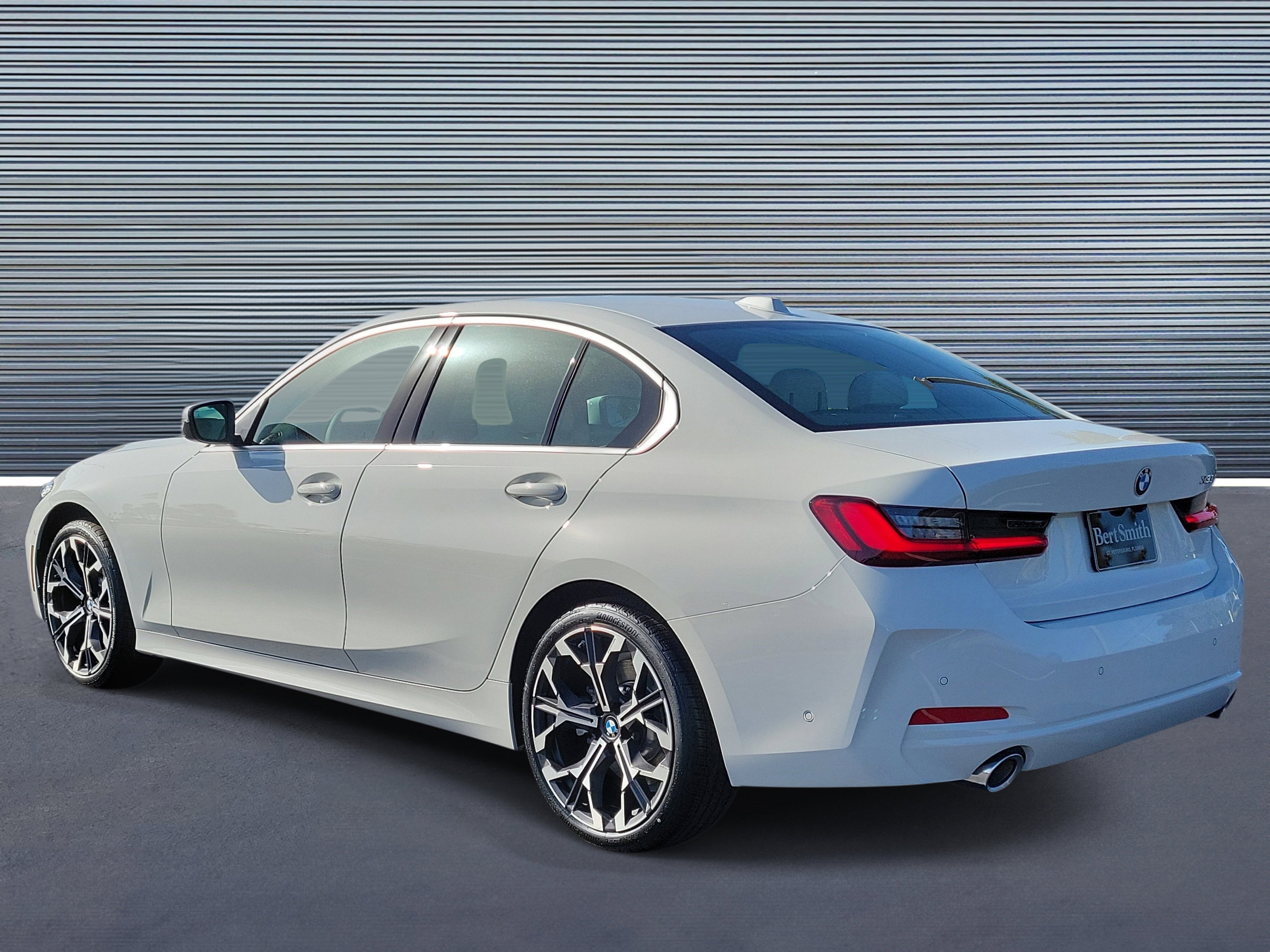 New 2026 BMW 330i Sedan w/ Premium Package image 4