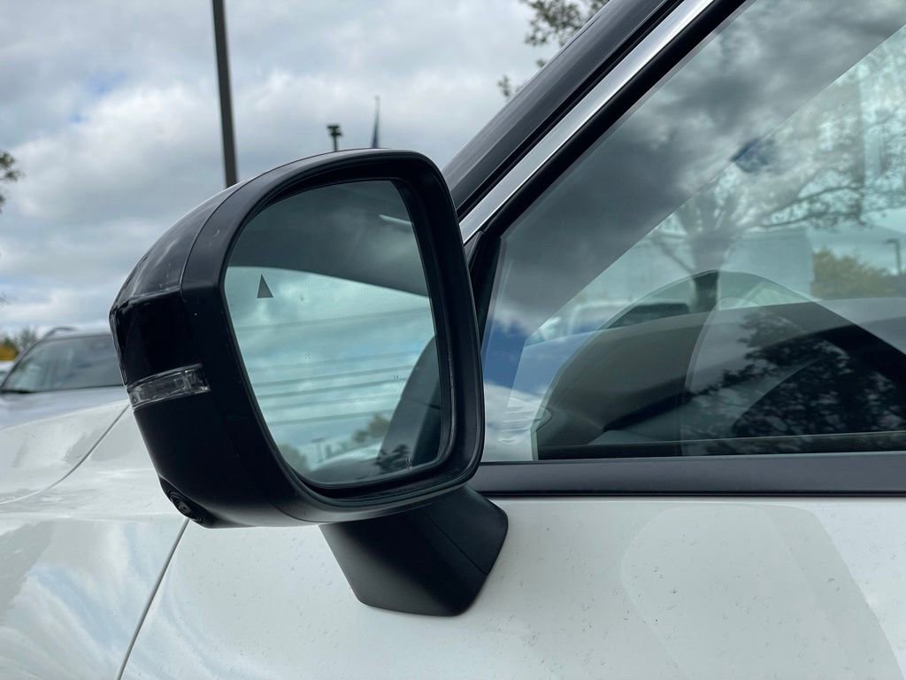 Certified 2023 Nissan Rogue SL AWD/4WD image 32