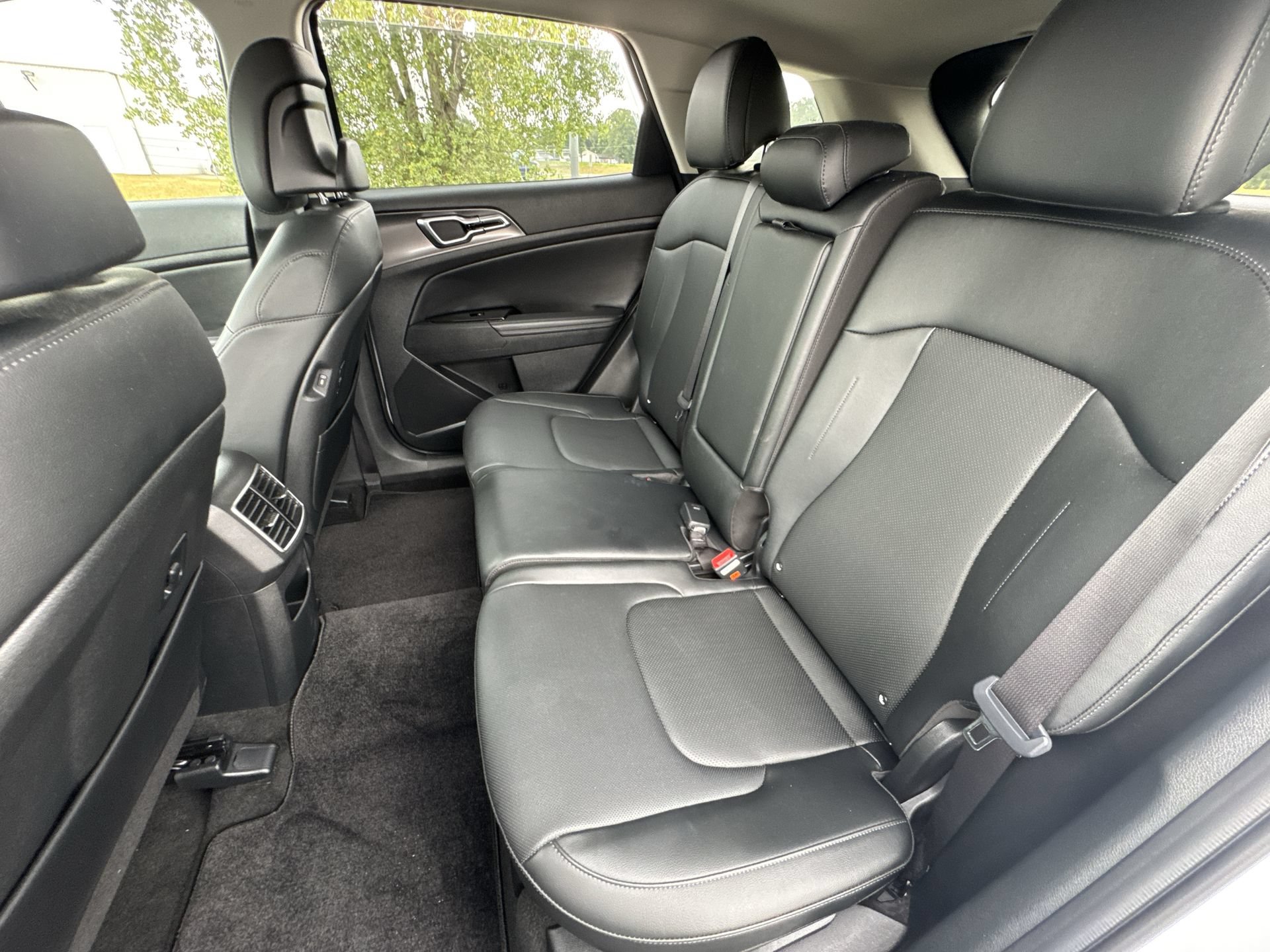 Used 2024 Kia Sportage SX FWD image 23