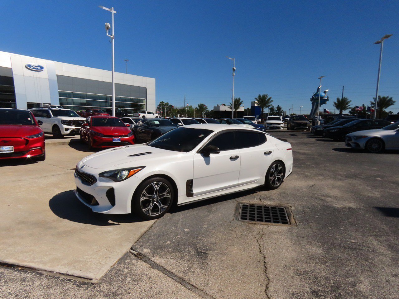Used 2021 Kia Stinger GT-Line image 2
