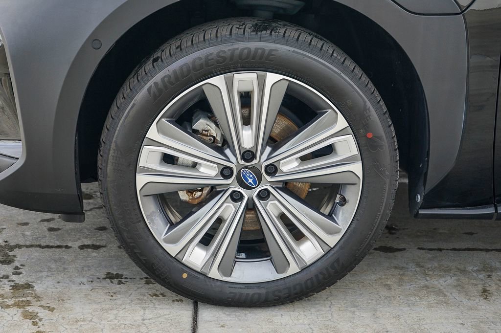 Certified 2023 Subaru Solterra Limited image 11