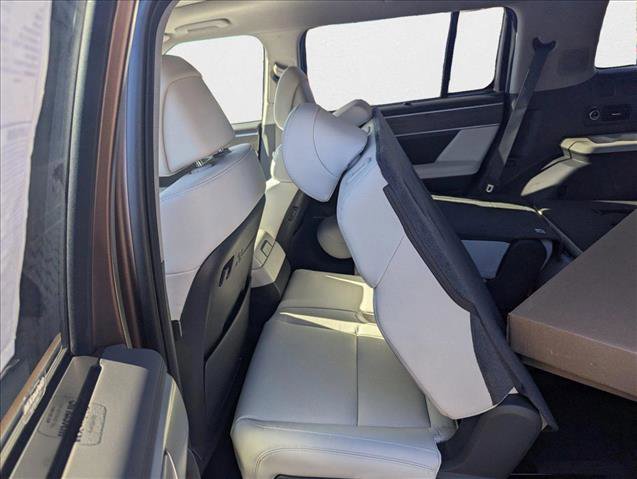 New 2025 Hyundai Santa Fe Limited image 19