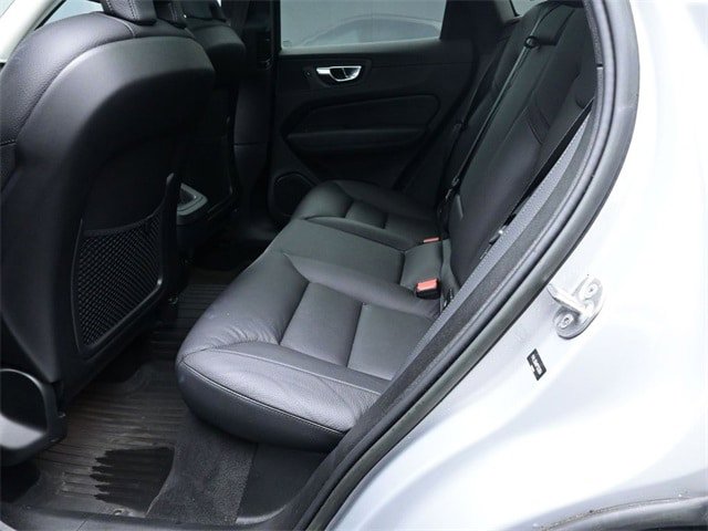 Used 2023 Volvo XC60 B5 Plus w/ Climate Package FWD image 21
