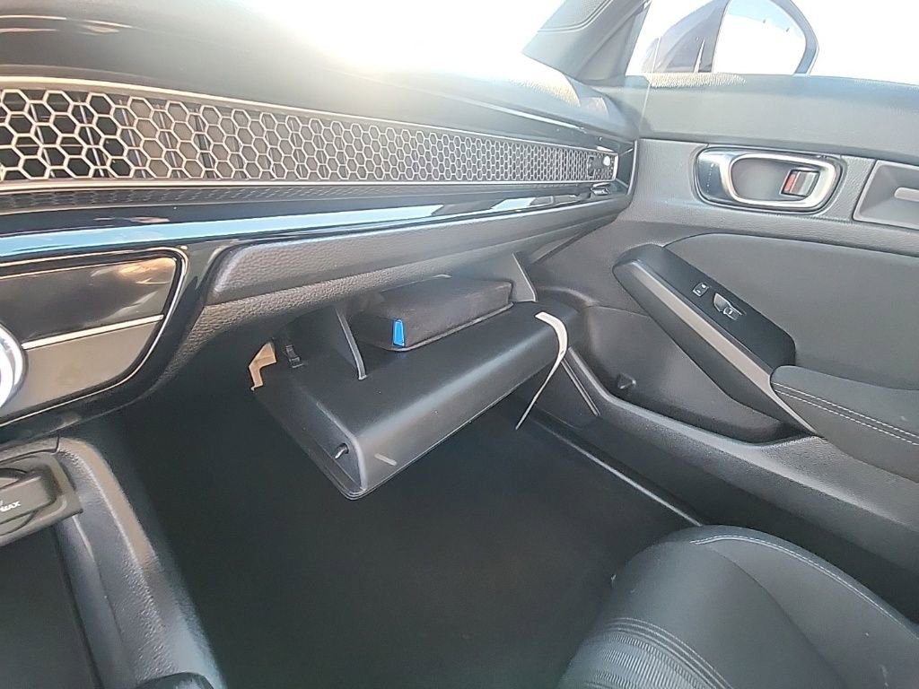 Used 2025 Honda Civic Sport image 21