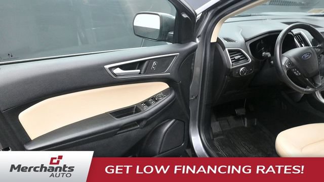 Used 2022 Ford Edge SEL AWD/4WD image 18