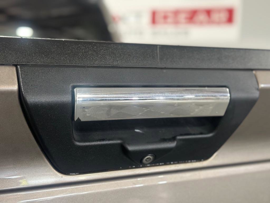 Used 2019 Ford F150 XLT w/ Equipment Group 302A Luxury AWD/4WD image 35