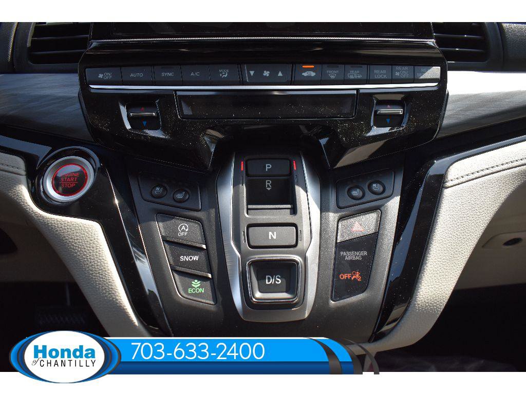 New 2026 Honda Odyssey Touring image 16