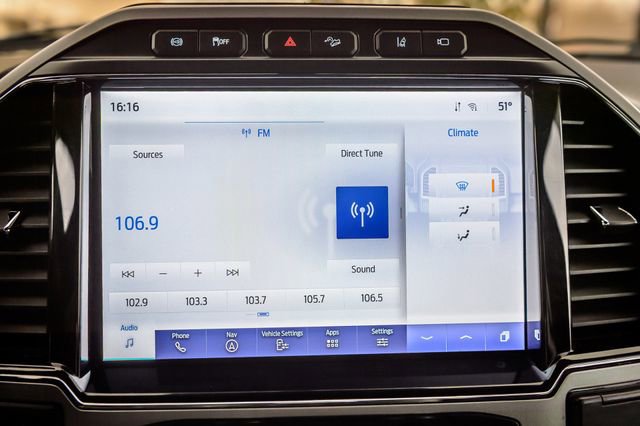 Used 2022 Ford F250 Lariat w/ Lariat Ultimate Package image 18