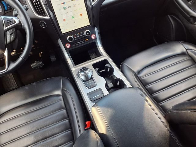 Used 2024 Ford Edge SEL image 10