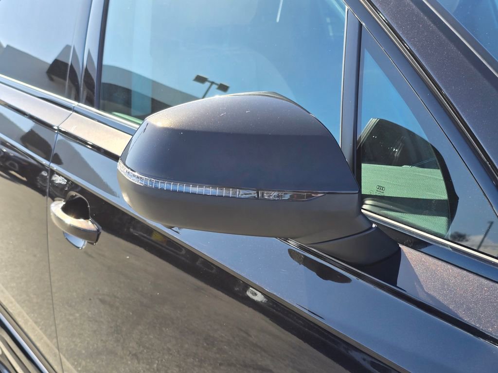 Used 2023 Audi Q7 2.0T Premium Plus w/ Premium Plus Package image 33