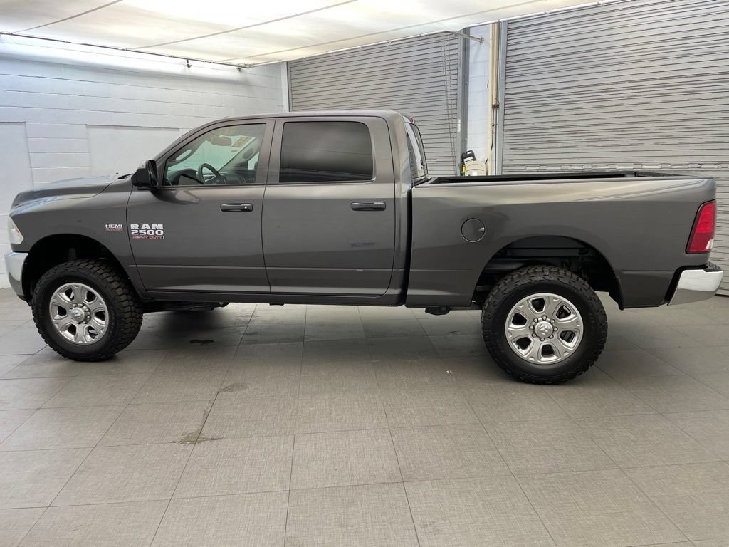 Used 2015 RAM 2500 Tradesman w/ Chrome Appearance Group AWD/4WD image 6