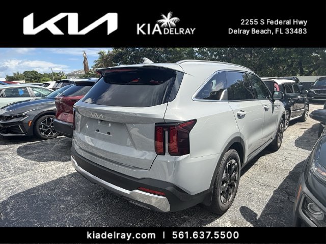 Used 2026 Kia Sorento S w/ S Panoramic Sunroof Package FWD image 2