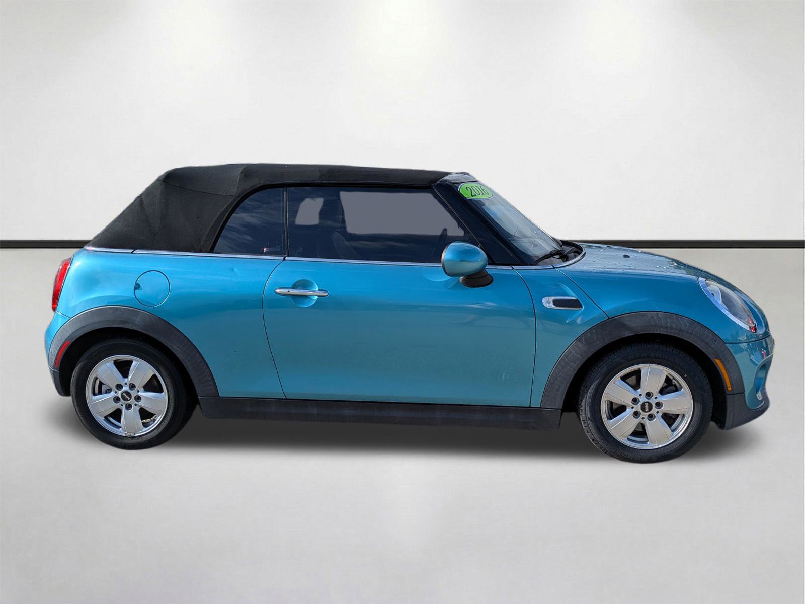 Used 2016 MINI Cooper Convertible FWD image 3