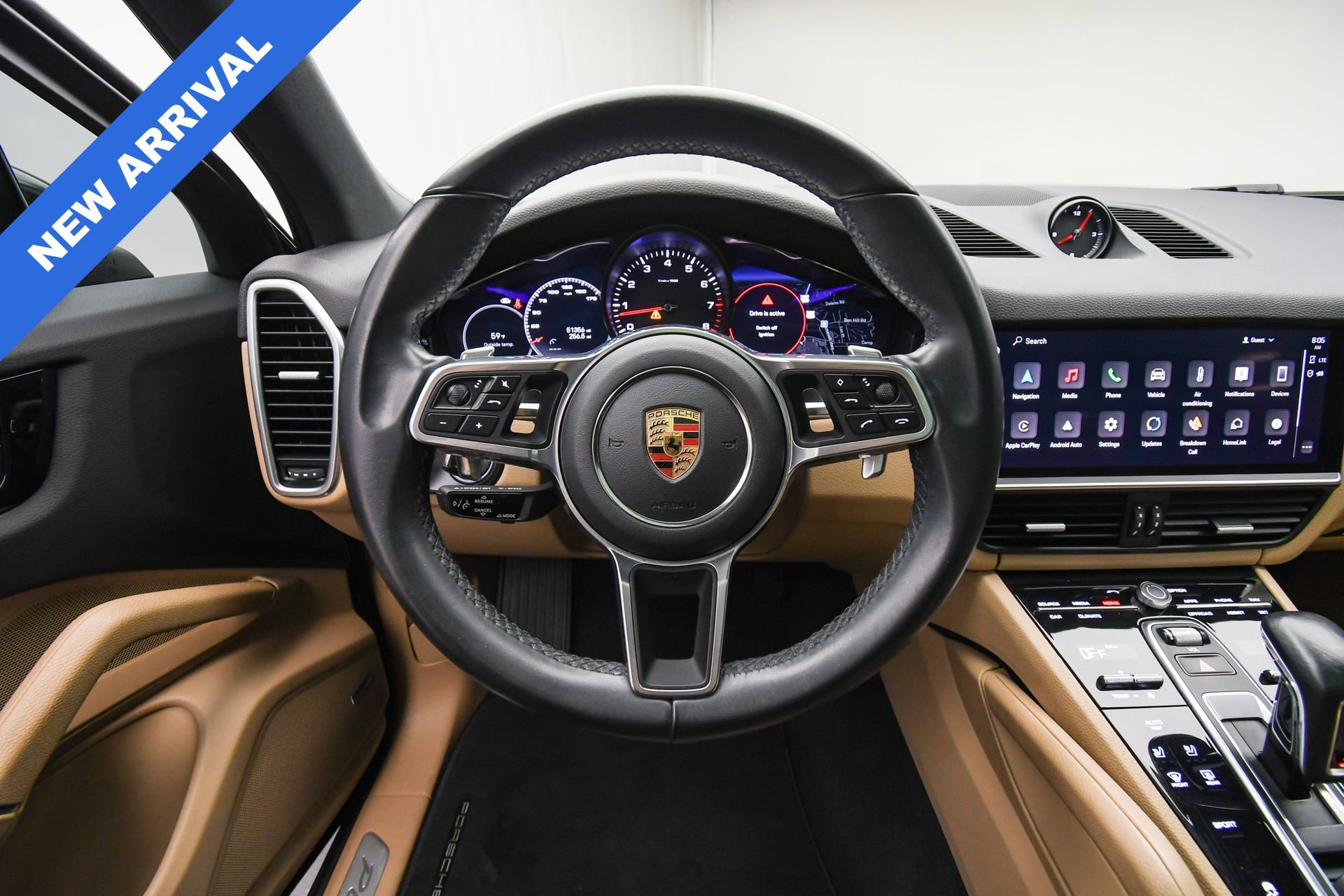 Used 2023 Porsche Cayenne Platinum Edition image 14