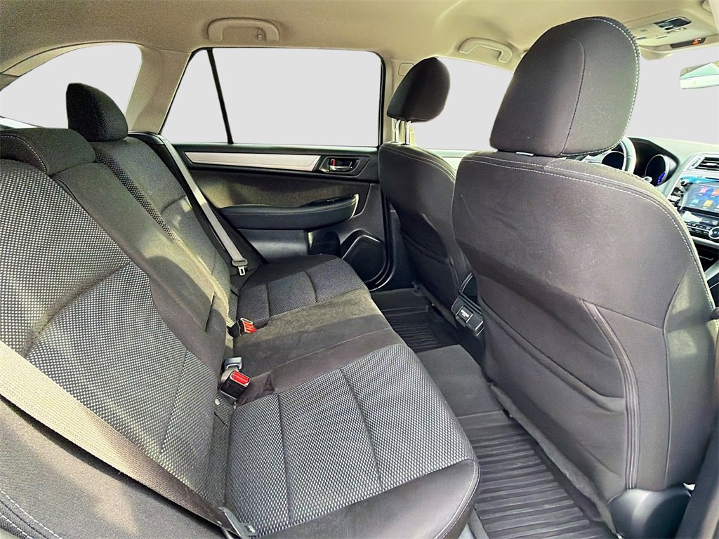 Used 2018 Subaru Outback 2.5i Premium image 28