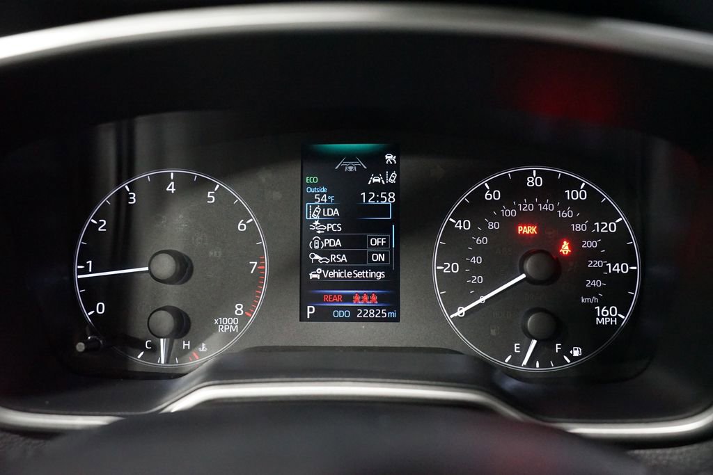 Certified 2025 Toyota Corolla SE image 17