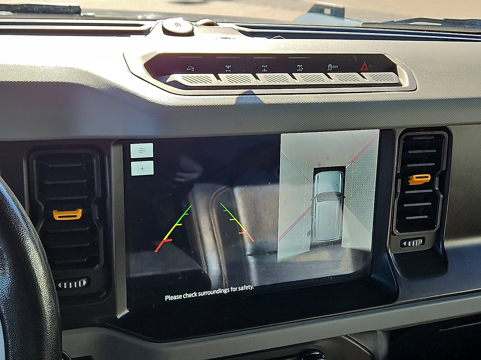 Used 2021 Ford Bronco Badlands image 17