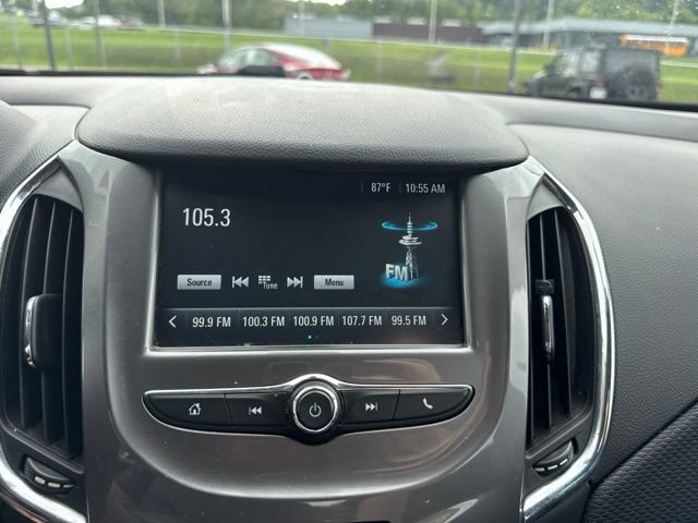 Used 2018 Chevrolet Cruze LT w/ Convenience Package FWD image 16