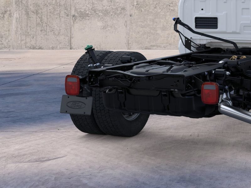 New 2026 Ford F550 4x4 Crew Cab image 23