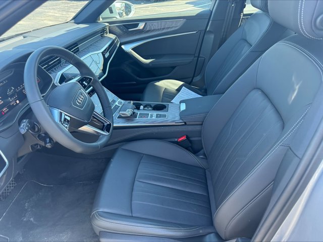 Used 2025 Audi A6 Premium Plus w/ Premium Plus Package image 6