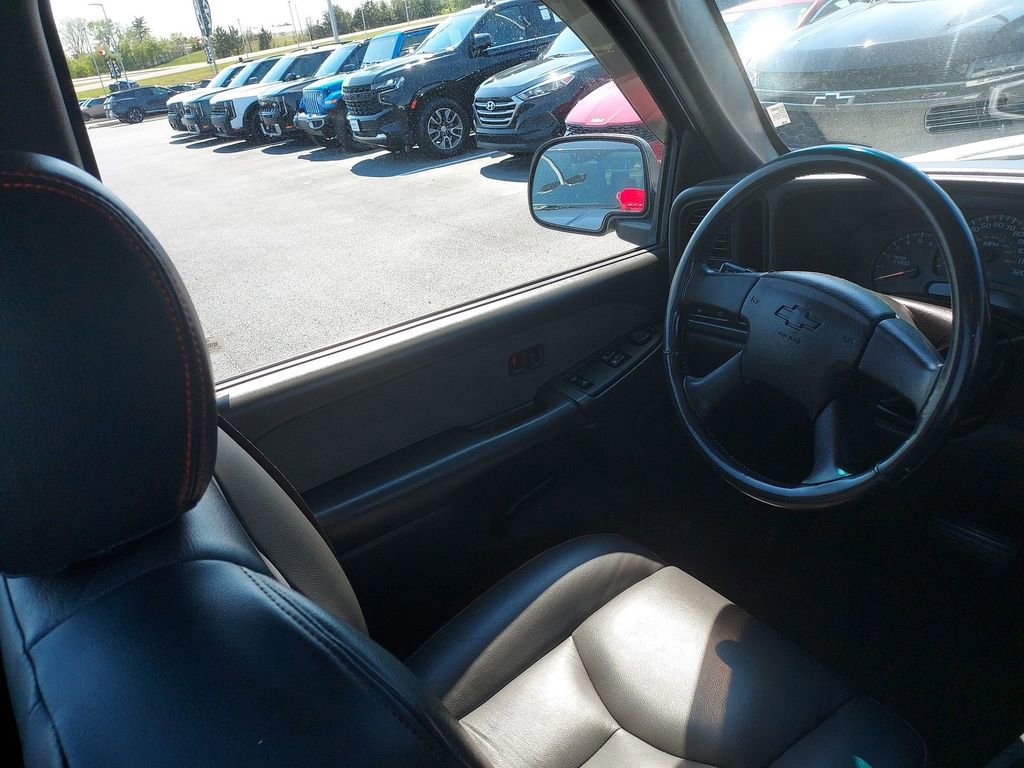 Used 2003 Chevrolet Silverado 1500 LS image 15