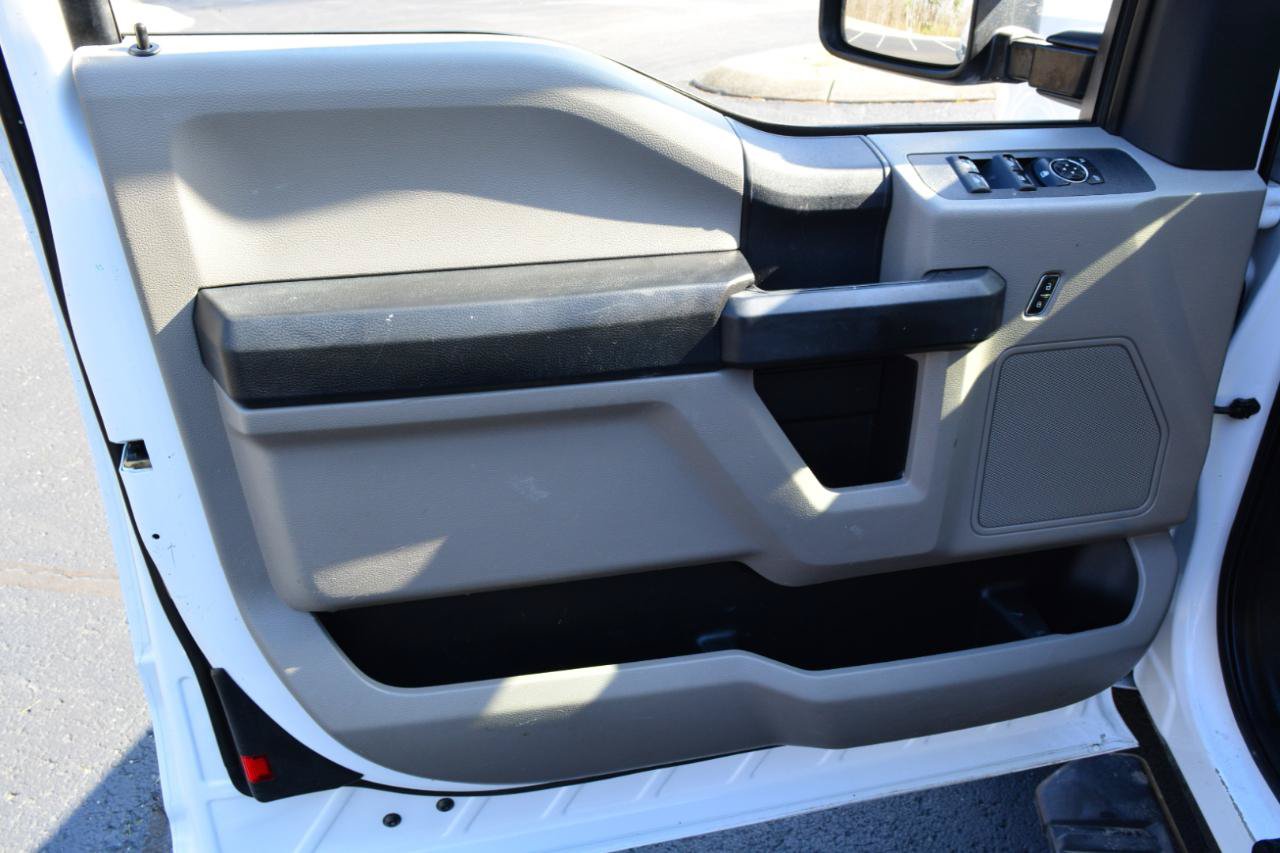 Used 2017 Ford F250 XL w/ Power Equipment Group RWD image 12
