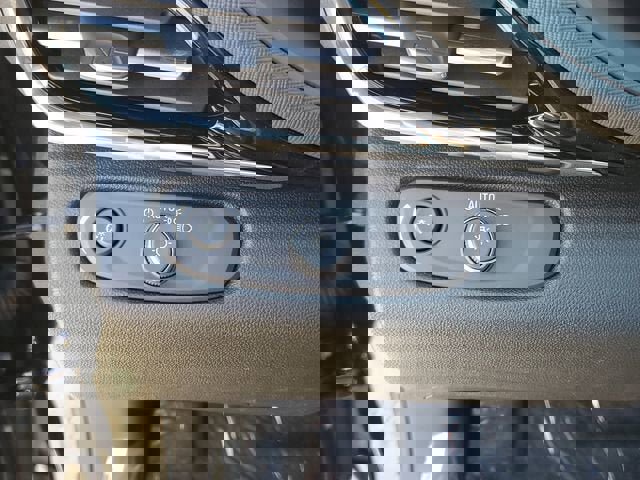 New 2026 Buick Envista Sport Touring image 29