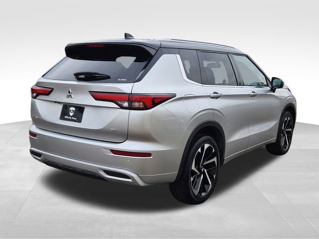 Used 2023 Mitsubishi Outlander SEL image 8