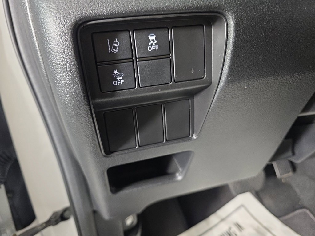 Used 2021 Honda CR-V LX image 14