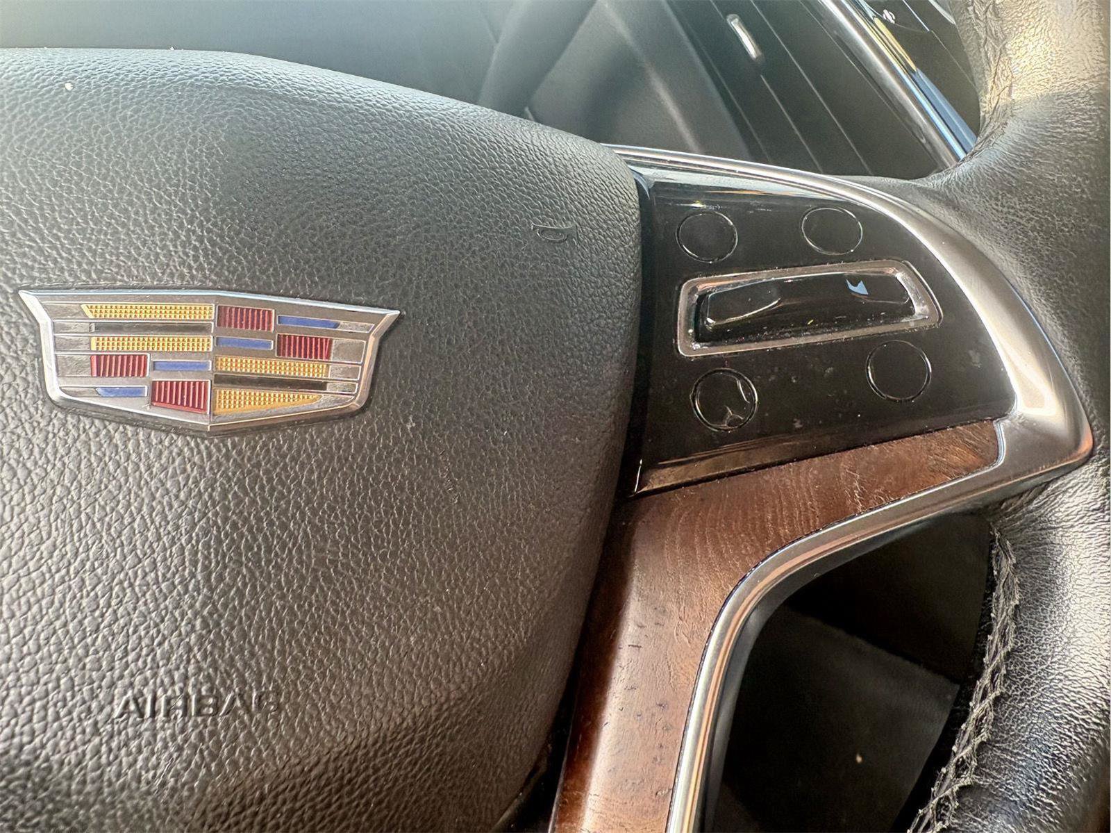 Used 2015 Cadillac Escalade ESV Premium RWD image 16