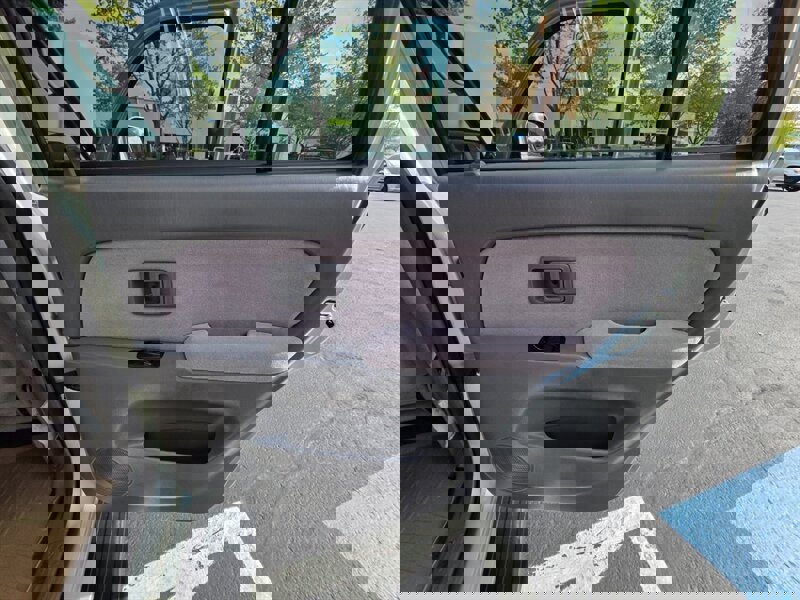 Used 2001 Toyota 4Runner SR5 image 39