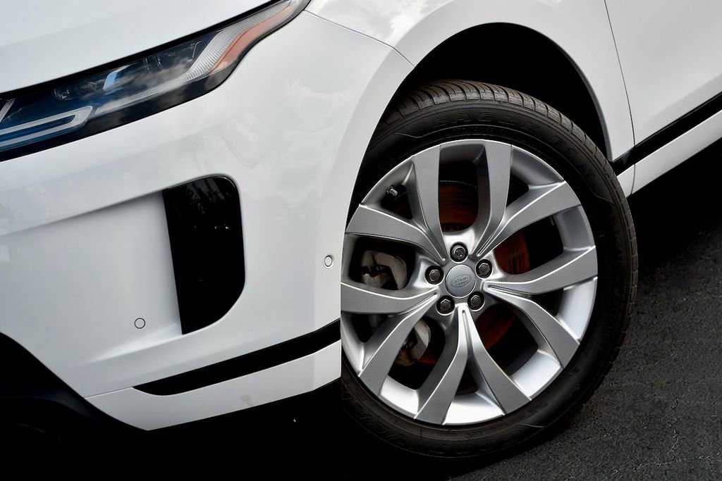 Used 2020 Land Rover Range Rover Evoque SE image 22