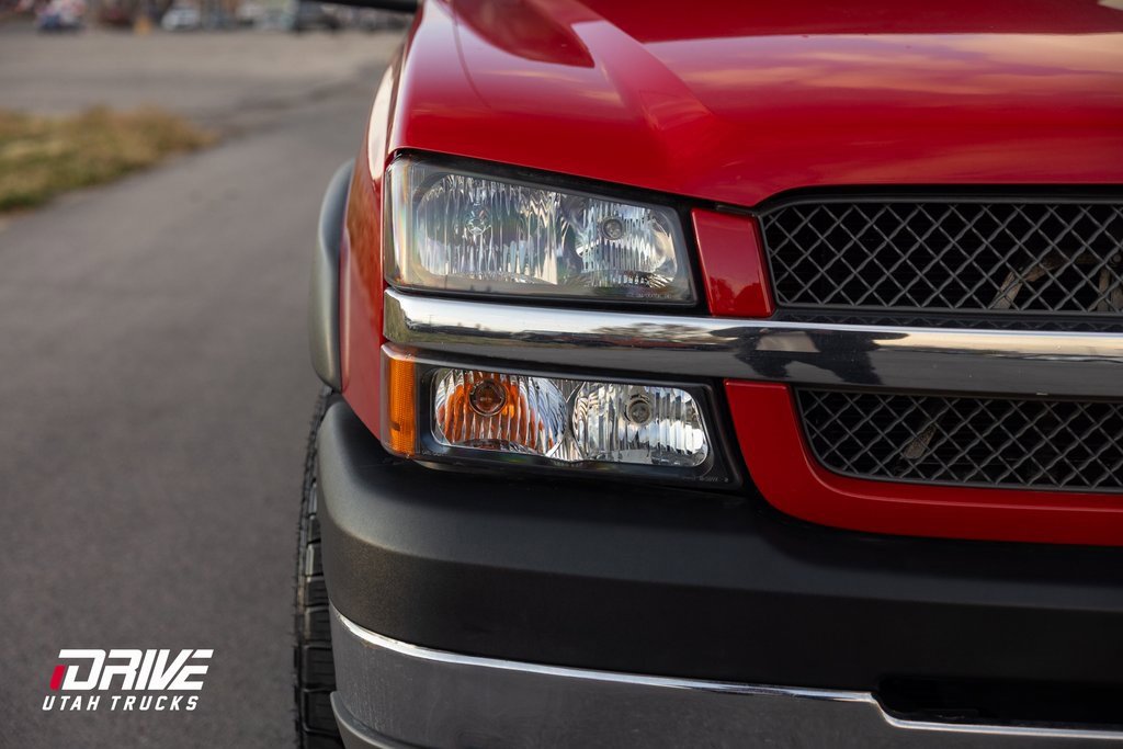 Used 2004 Chevrolet Silverado 2500 LS w/ Skid Plate Package image 6