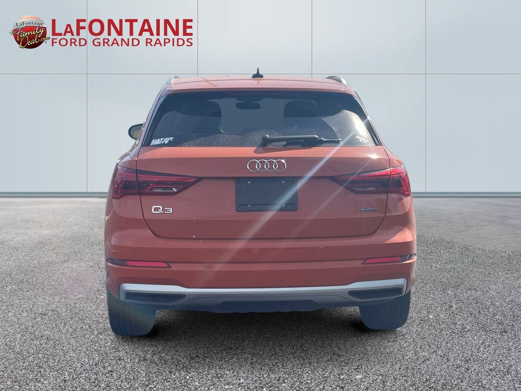 Used 2021 Audi Q3 2.0T Premium w/ Convenience Package AWD/4WD image 6
