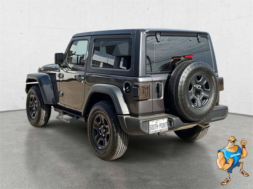 Used 2025 Jeep Wrangler Sport image 7