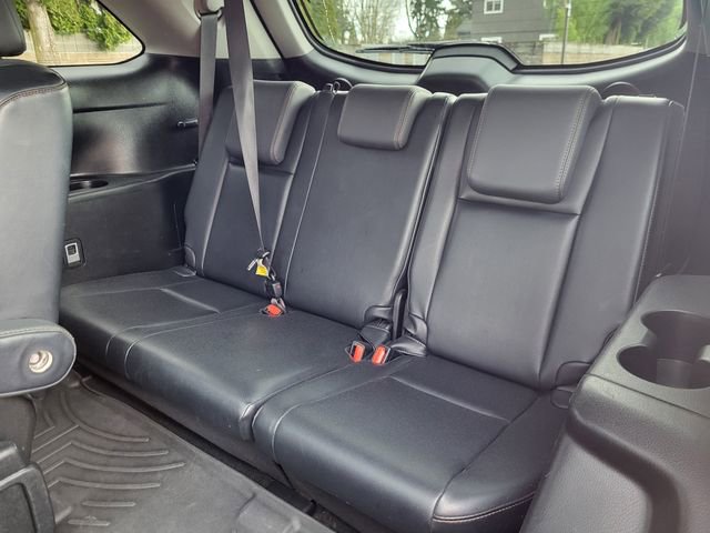 Used 2015 Toyota Highlander Limited Platinum image 17