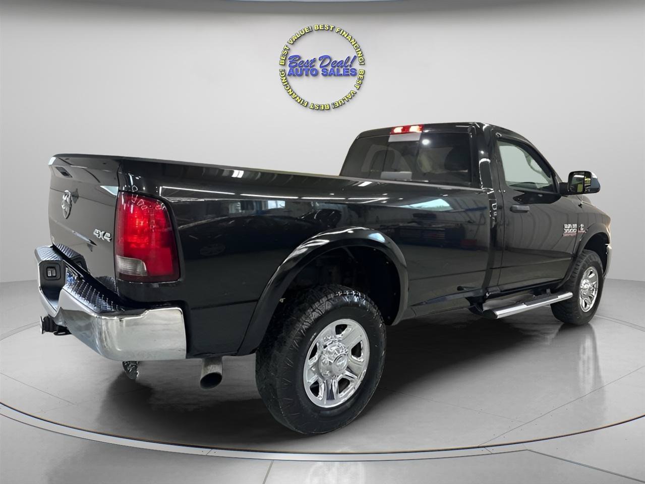Used 2015 RAM 3500 Tradesman w/ Chrome Appearance Group AWD/4WD image 5