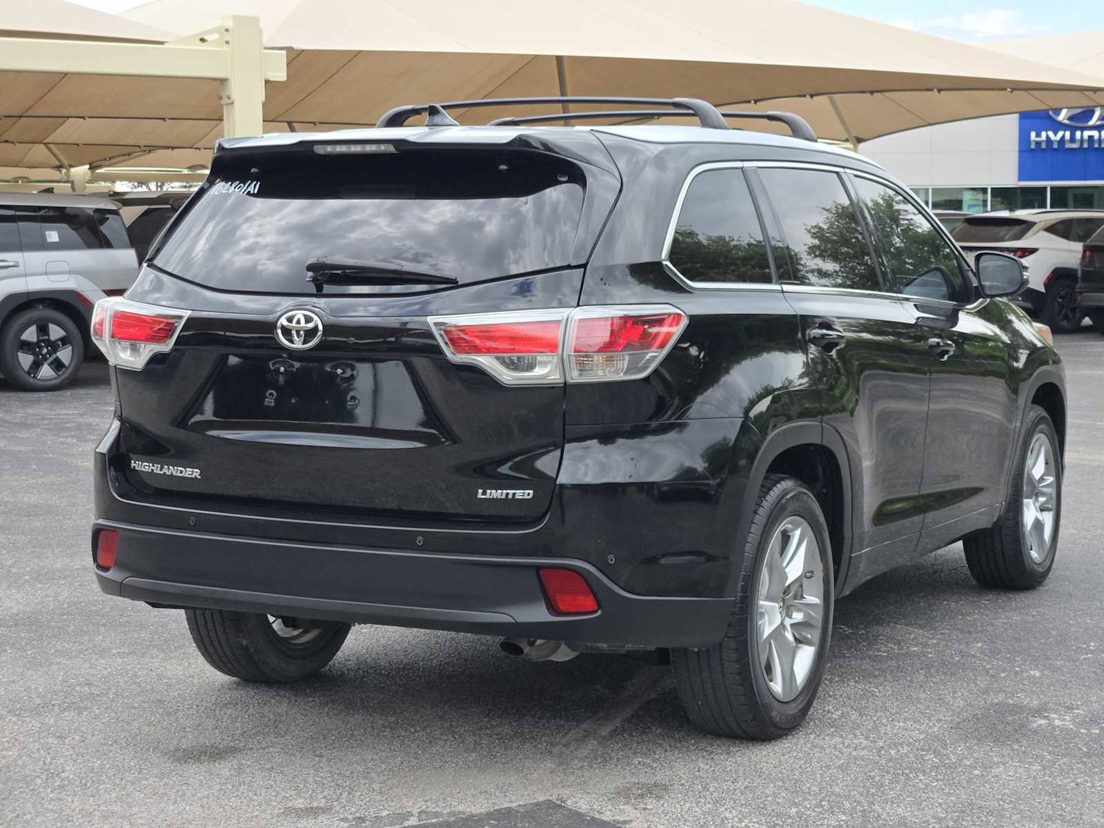 Used 2015 Toyota Highlander Limited FWD image 7