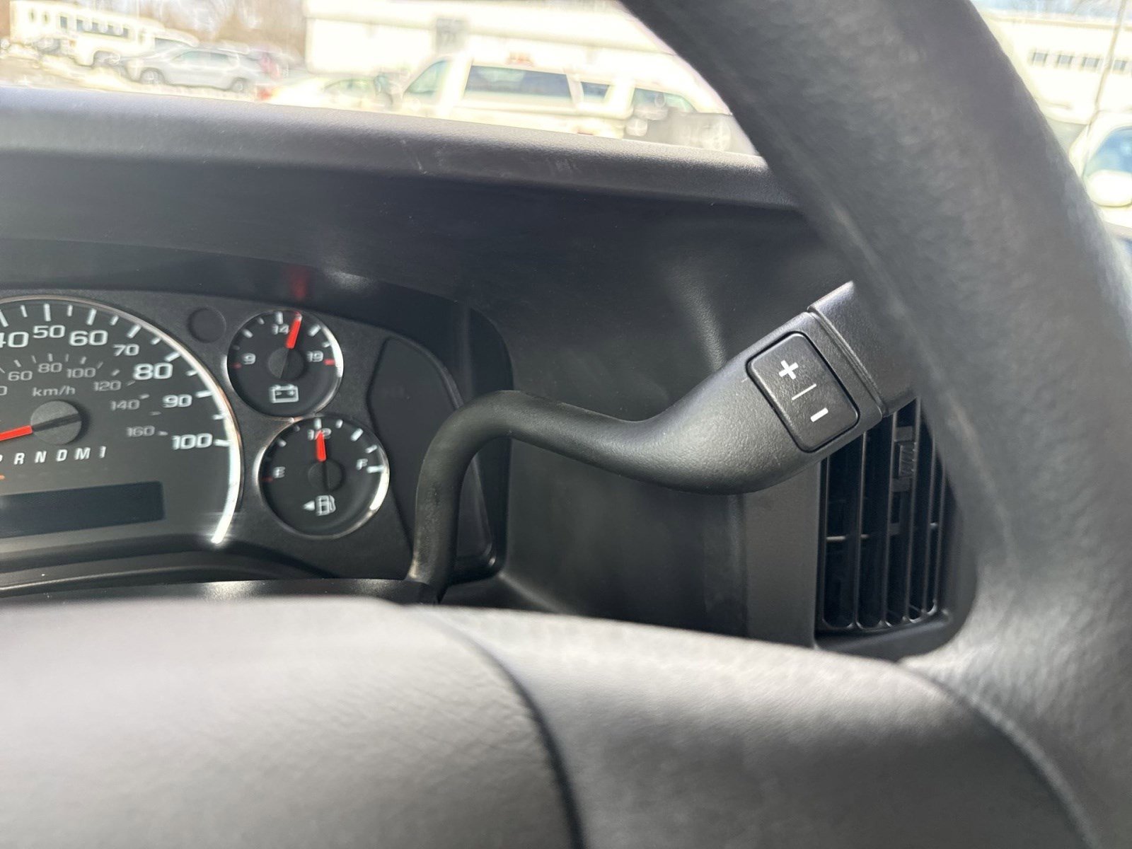 Used 2025 Chevrolet Express 2500 Extended w/ Communications Package image 19