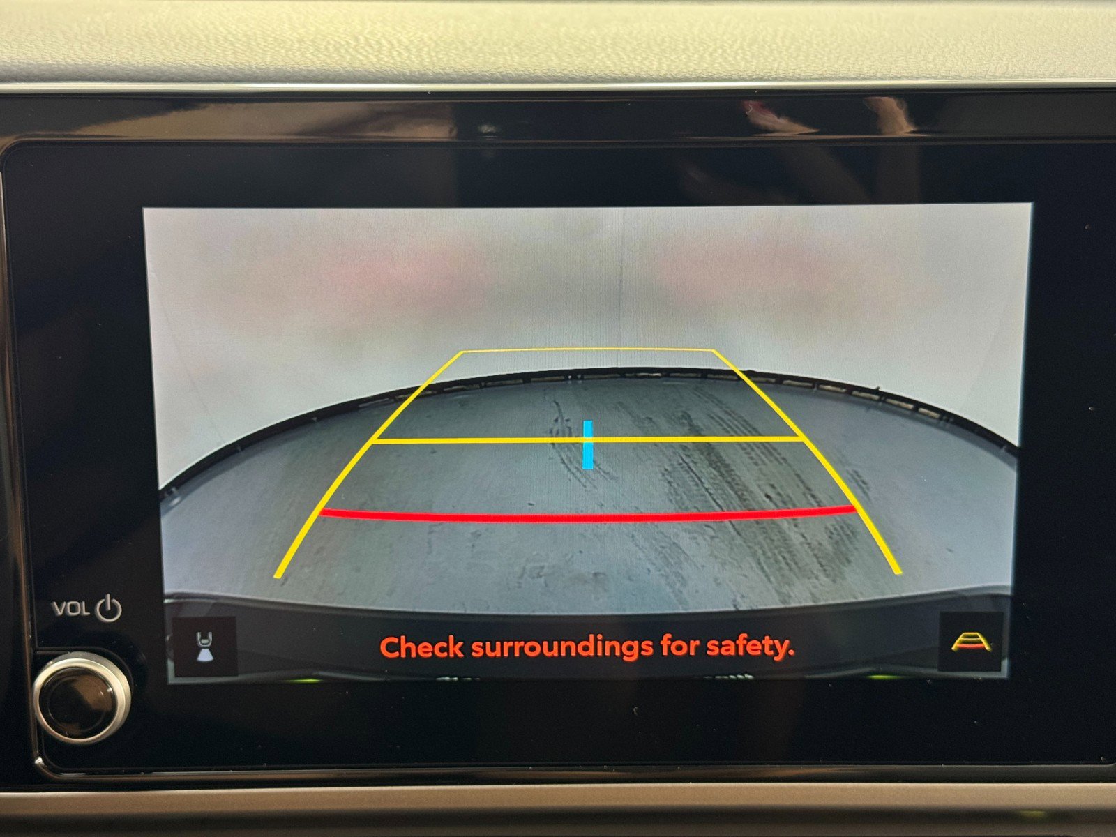 Used 2025 Toyota Camry SE w/ Convenience Package image 27