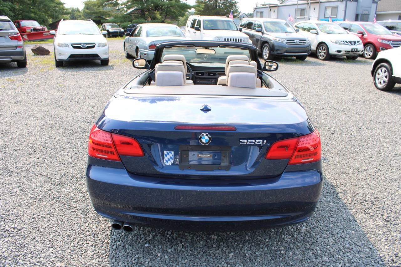 Used 2013 BMW 328i Convertible RWD image 8