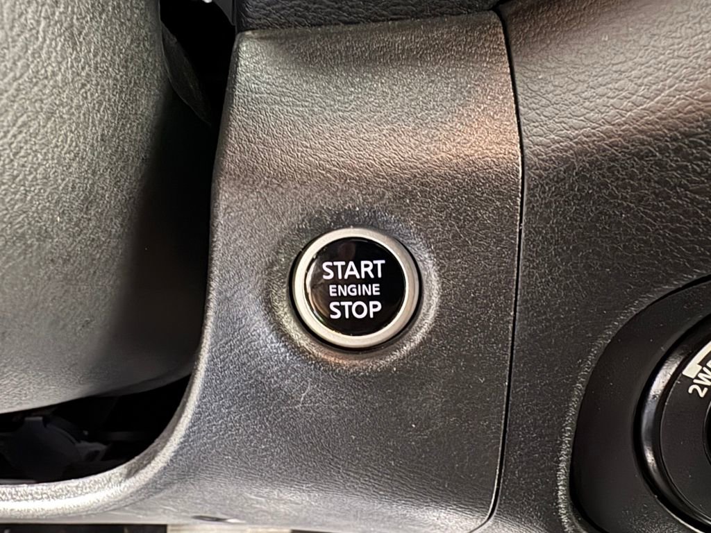 Used 2024 Nissan Frontier SV w/ SV Convenience Package image 22